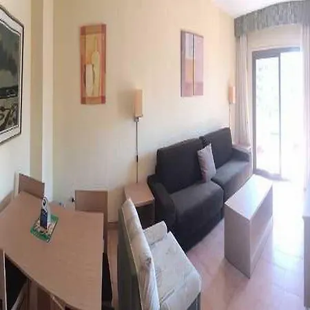 Aparto Galetamar 公寓式酒店
