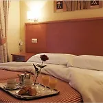 Aparto Galetamar 3*