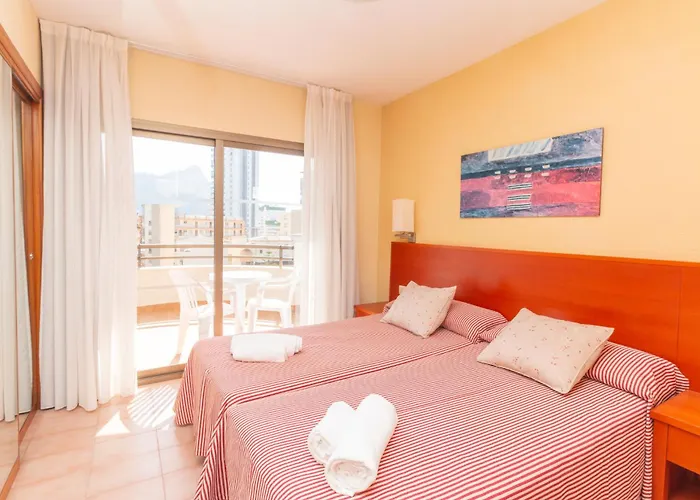 Aparto Galetamar 3* Calp