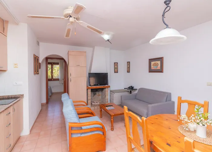 Aparto Galetamar 3*